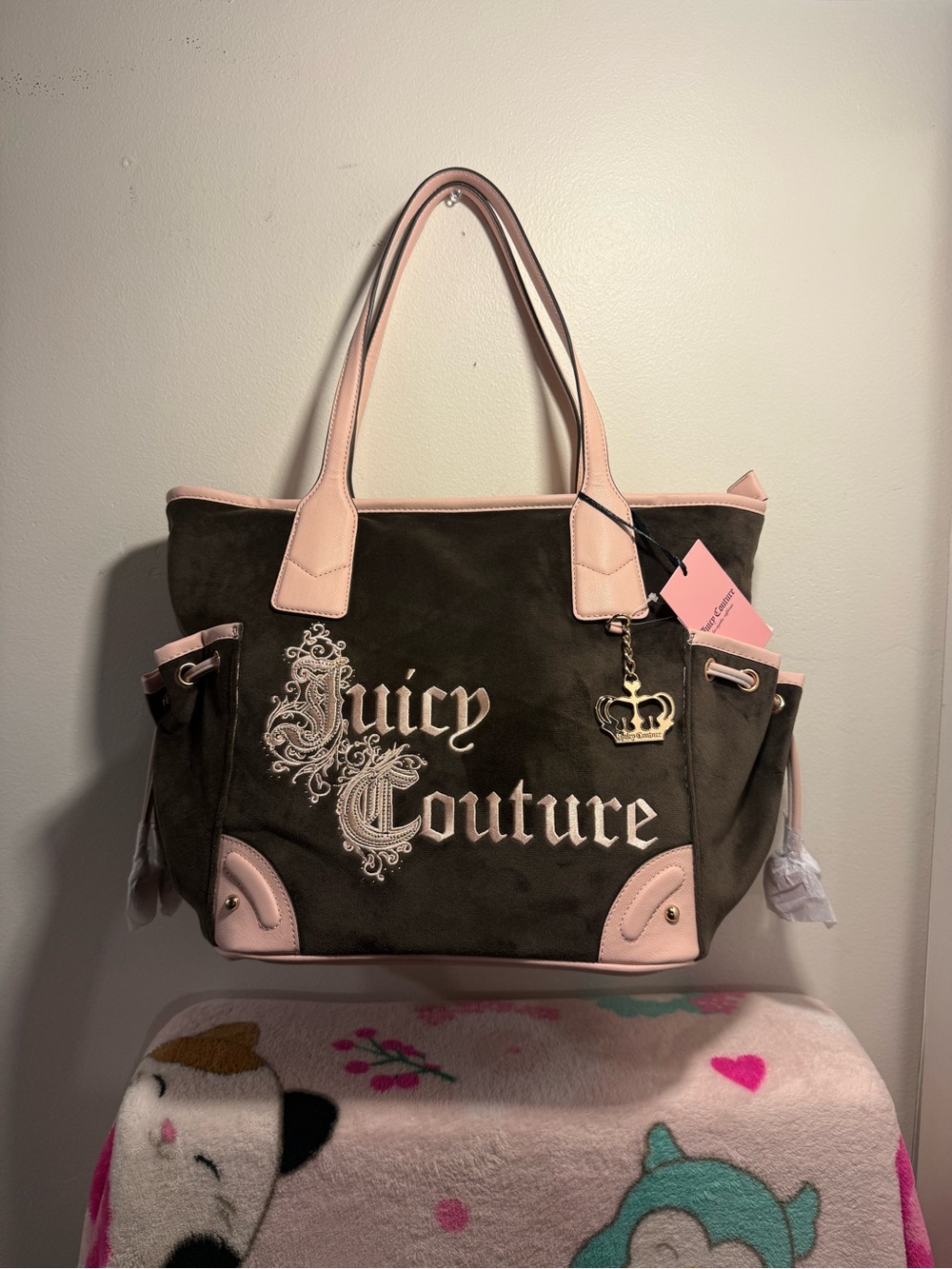 Juicy Couture “Juicy Renaissance Tote”, chocolate blush